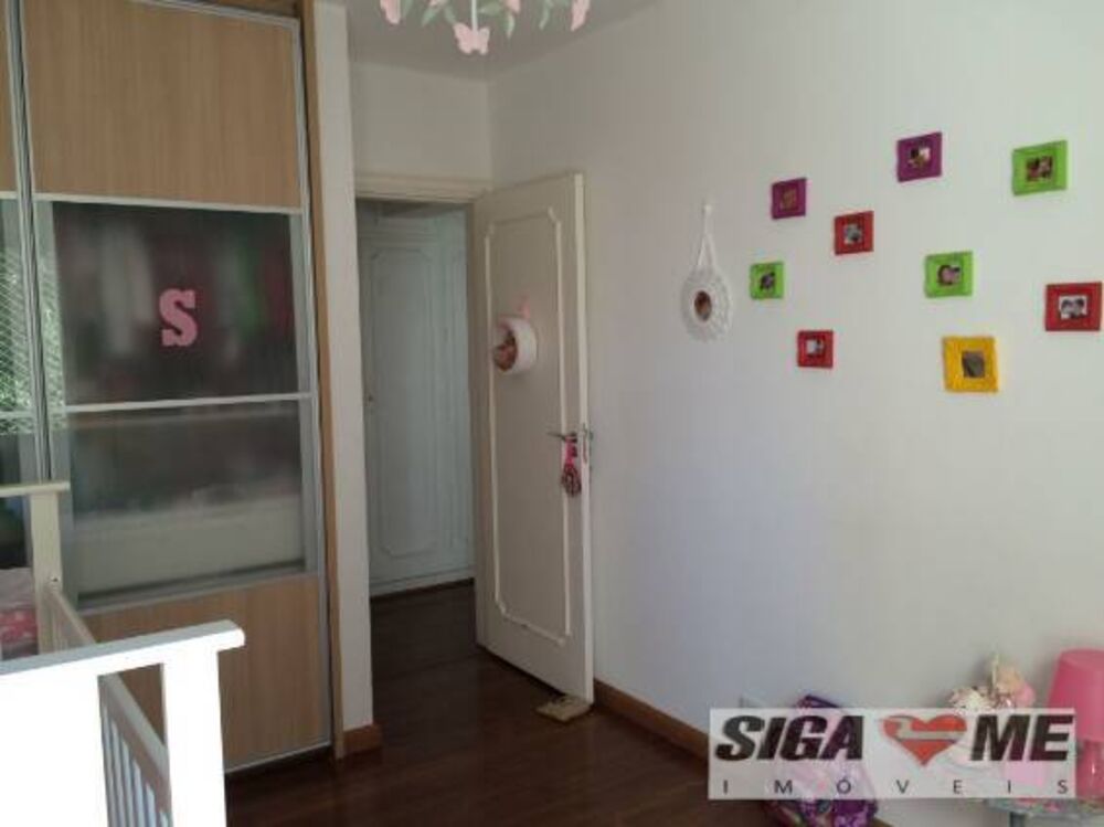 Apartamento à venda com 5 quartos, 210m² - Foto 3