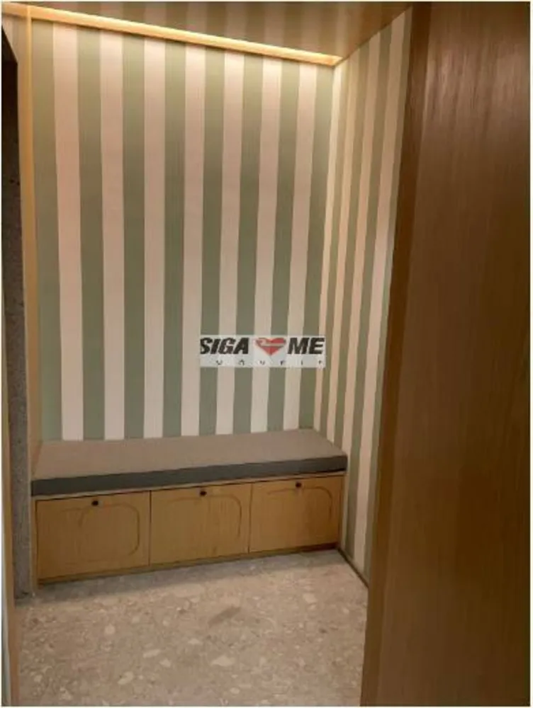 Apartamento, 3 quartos, 131 m² - Foto 2