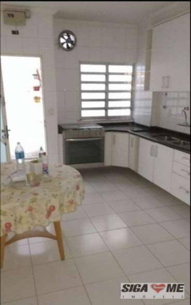 Casa, 1 quarto, 240 m² - Foto 14