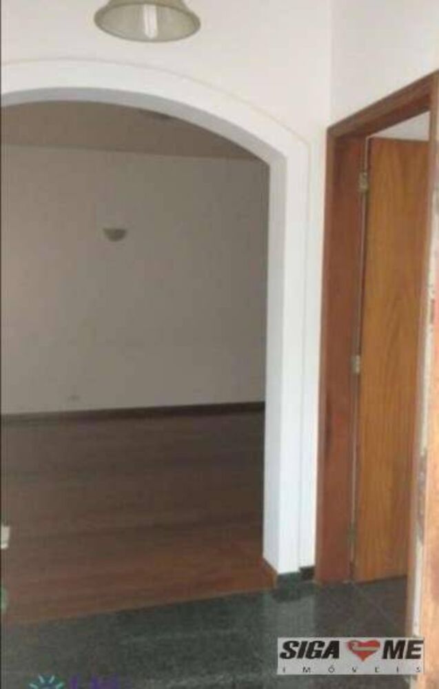 Casa, 1 quarto, 240 m² - Foto 4