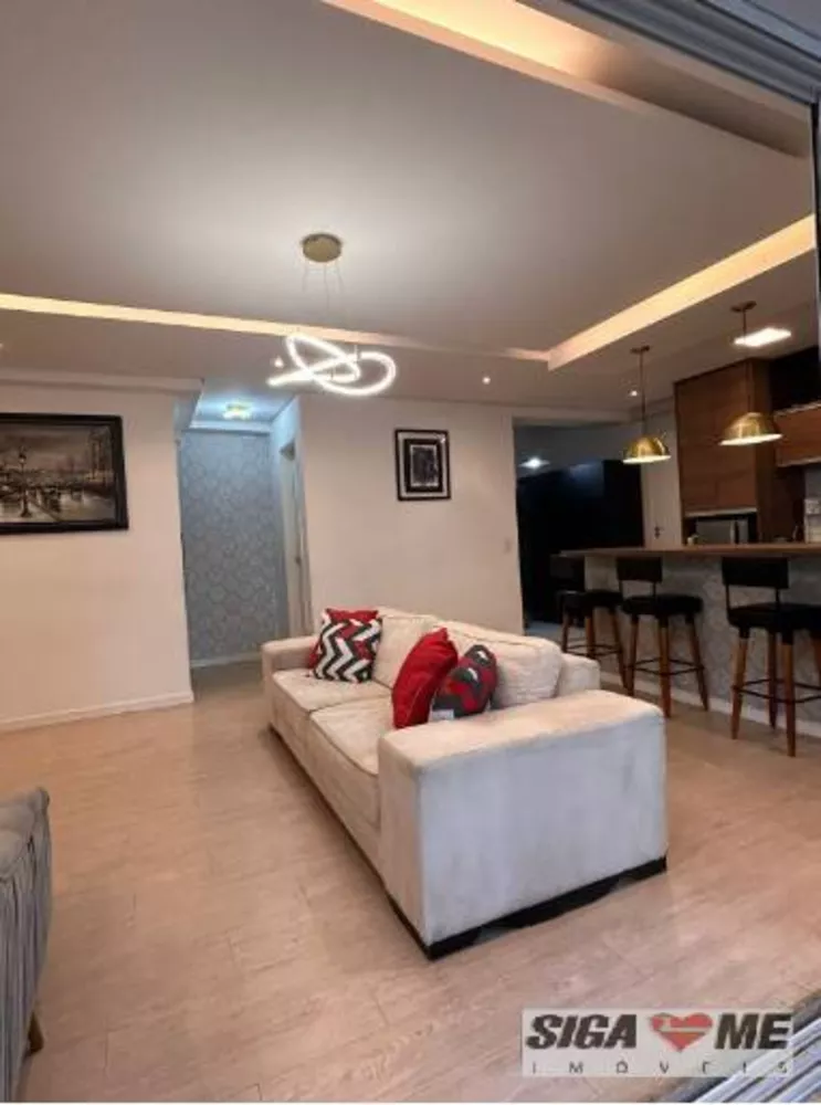 Apartamento à venda com 3 quartos, 109m² - Foto 3