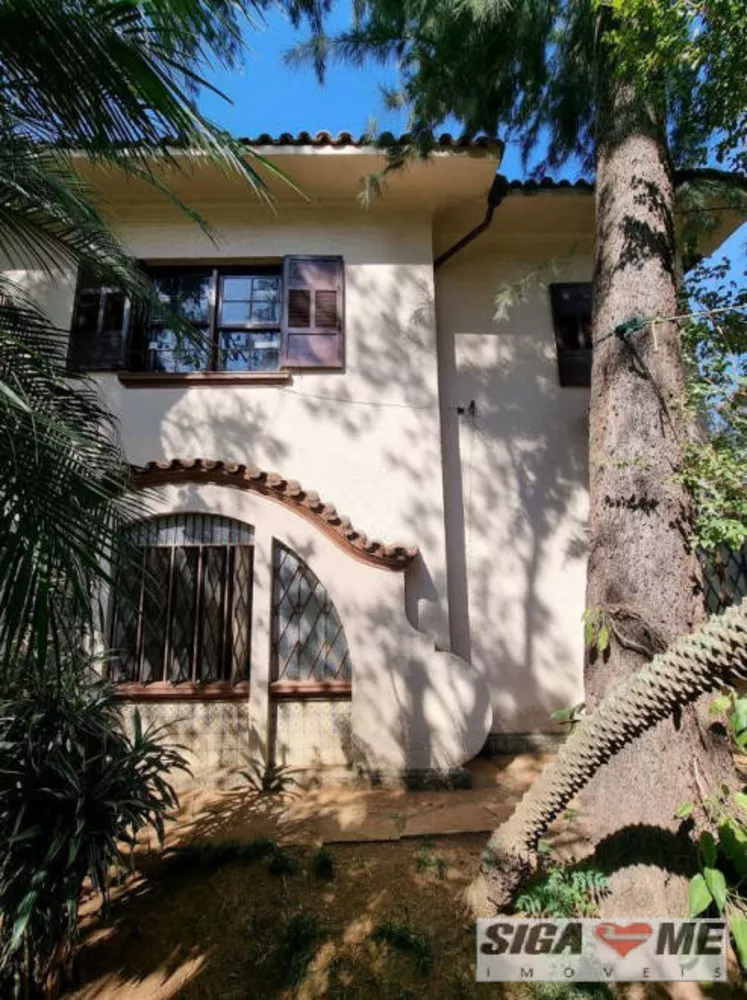 Casa à venda com 3 quartos, 250m² - Foto 2