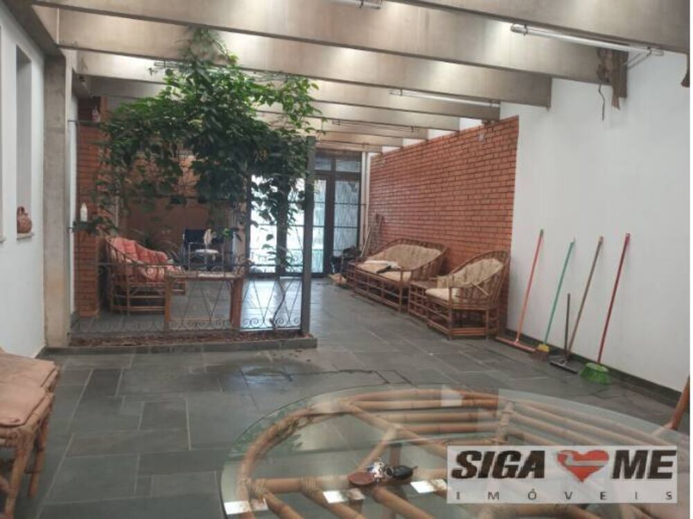 Casa para alugar com 3 quartos, 268m² - Foto 6