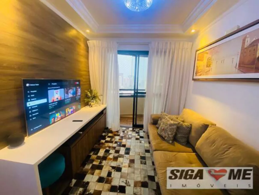 Apartamento à venda com 2 quartos, 64m² - Foto 4