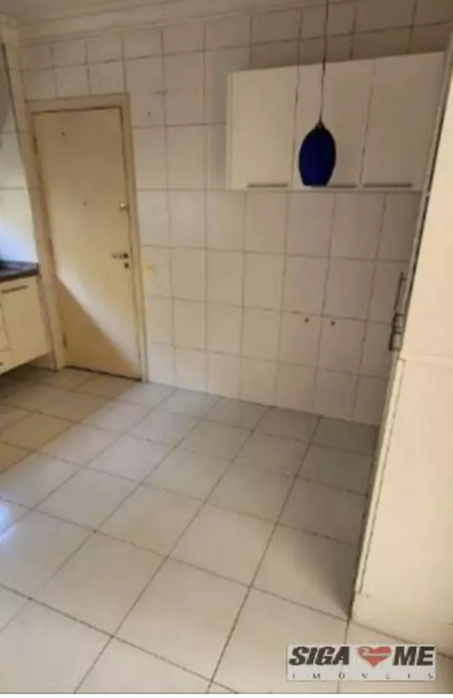 Apartamento à venda com 3 quartos, 100m² - Foto 4