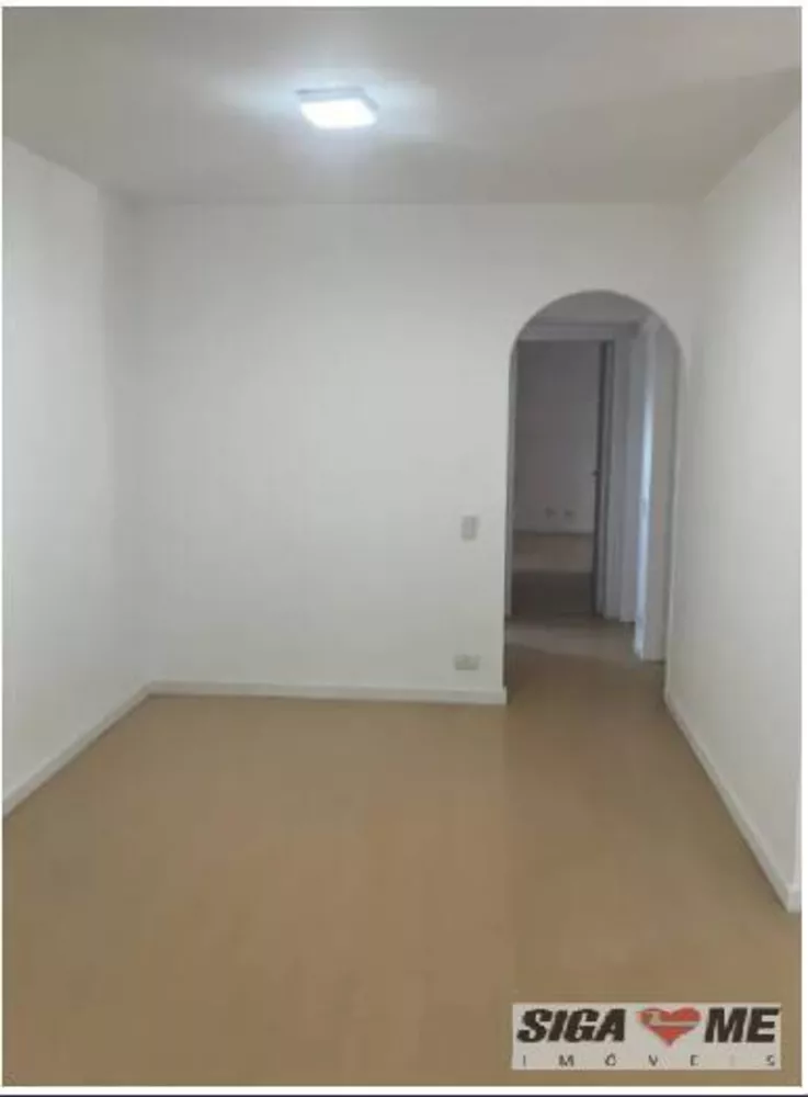 Apartamento à venda com 3 quartos, 107m² - Foto 3