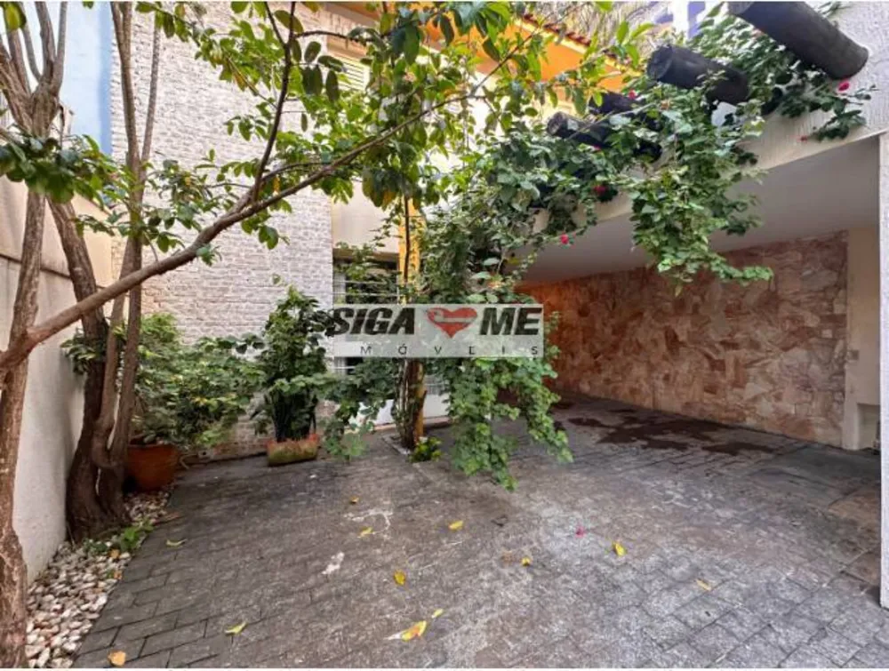 Casa, 3 quartos, 220 m² - Foto 1