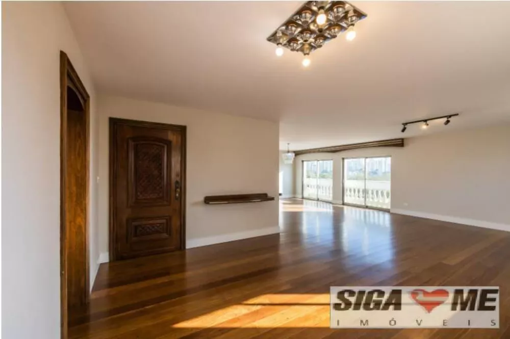 Apartamento à venda com 3 quartos, 200m² - Foto 3