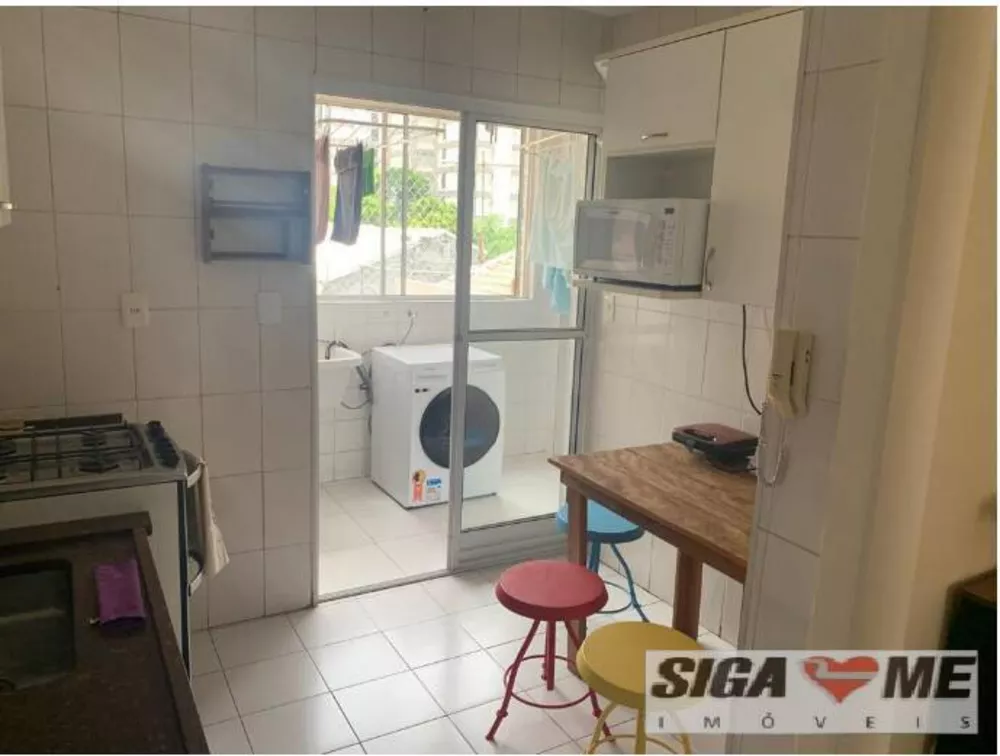 Apartamento à venda com 3 quartos, 87m² - Foto 2