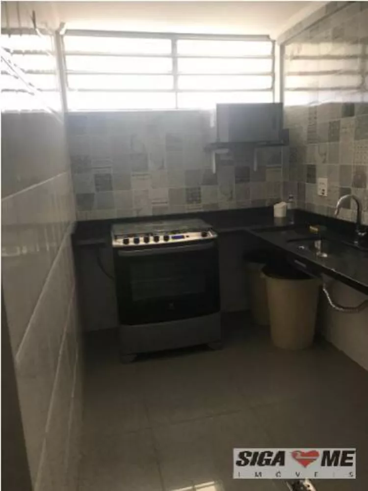 Apartamento à venda com 3 quartos, 100m² - Foto 4