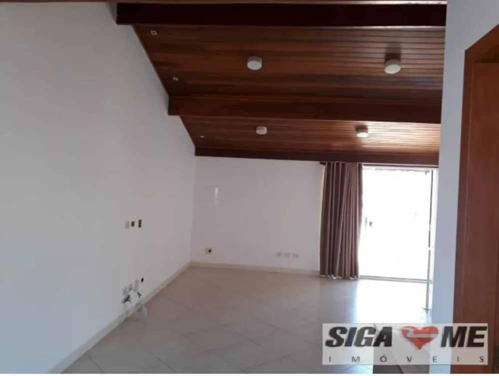 Casa de Condomínio à venda com 3 quartos, 203m² - Foto 3