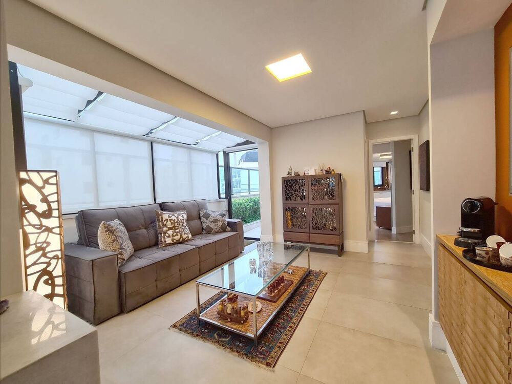 Cobertura à venda com 4 quartos, 310m² - Foto 2