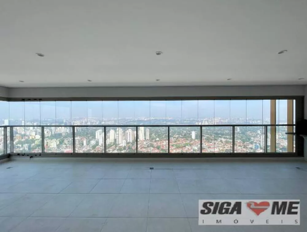 Apartamento à venda com 3 quartos, 144m² - Foto 1