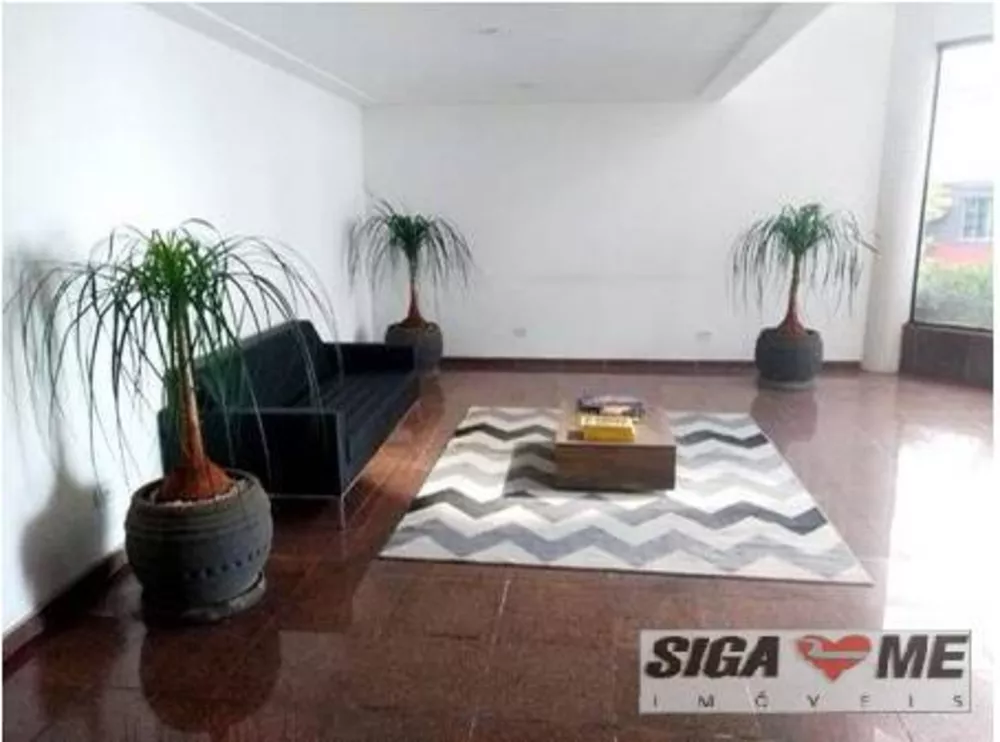 Apartamento à venda com 1 quarto, 62m² - Foto 1