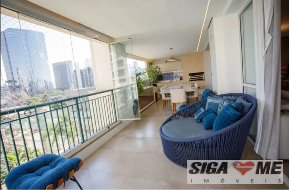 Apartamento à venda com 4 quartos, 168m² - Foto 3