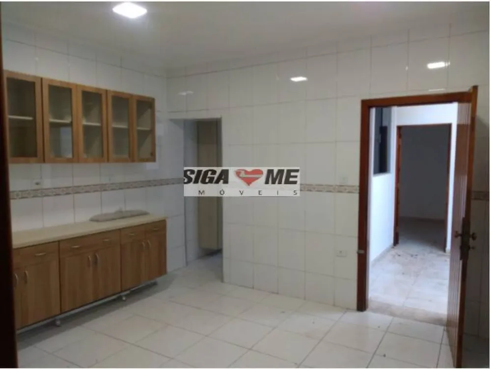 Casa, 3 quartos, 202 m² - Foto 1