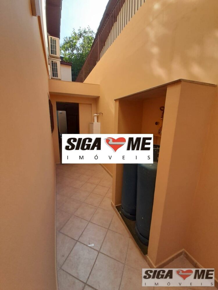 Sobrado, 4 quartos, 121 m² - Foto 2