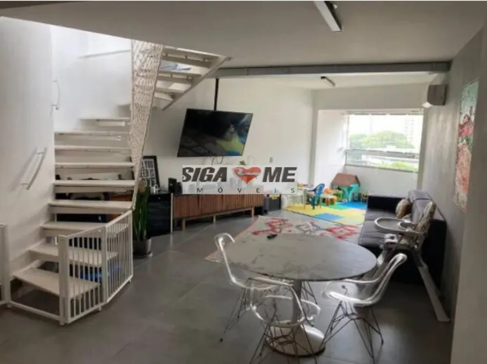 Apartamento, 3 quartos, 240 m² - Foto 1