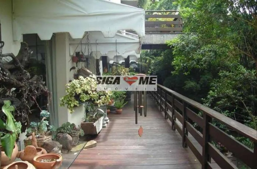 Sobrado, 5 quartos, 1300 m² - Foto 1