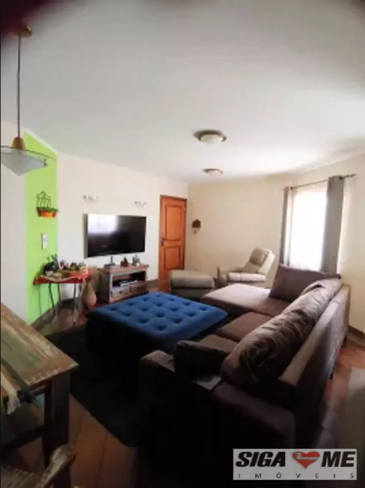 Apartamento à venda com 3 quartos, 135m² - Foto 3