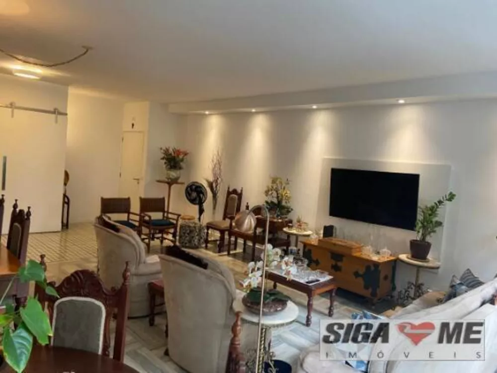 Apartamento à venda com 3 quartos, 170m² - Foto 3