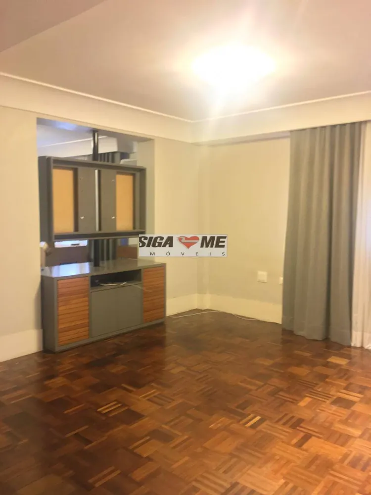Apartamento, 3 quartos, 1402 m² - Foto 2