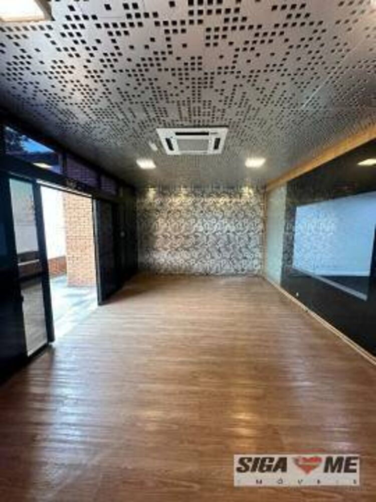 Sala-Conjunto, 1000 m² - Foto 1