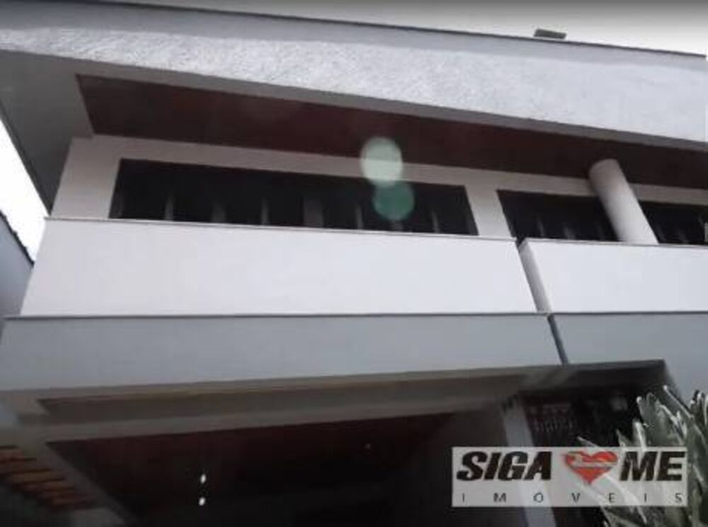 Sobrado à venda e aluguel com 4 quartos, 340m² - Foto 20