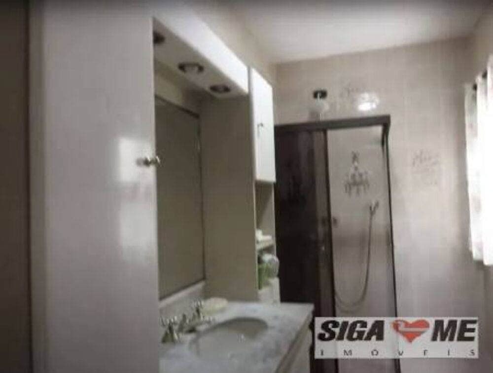 Sobrado à venda e aluguel com 4 quartos, 340m² - Foto 10