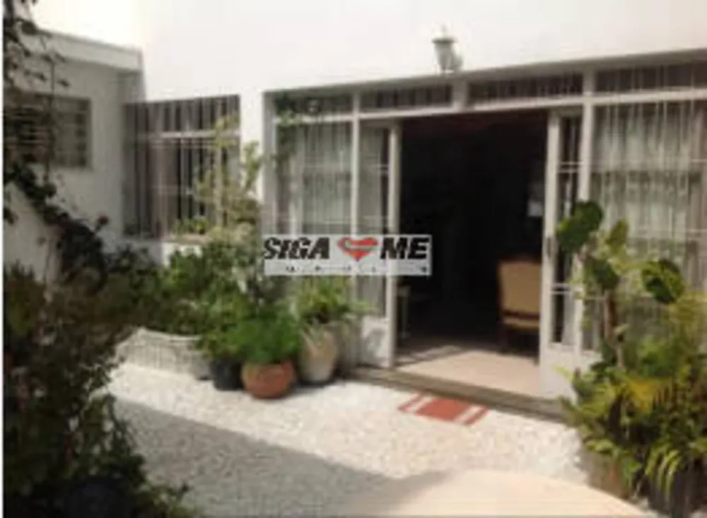Casa, 3 quartos, 211 m² - Foto 1