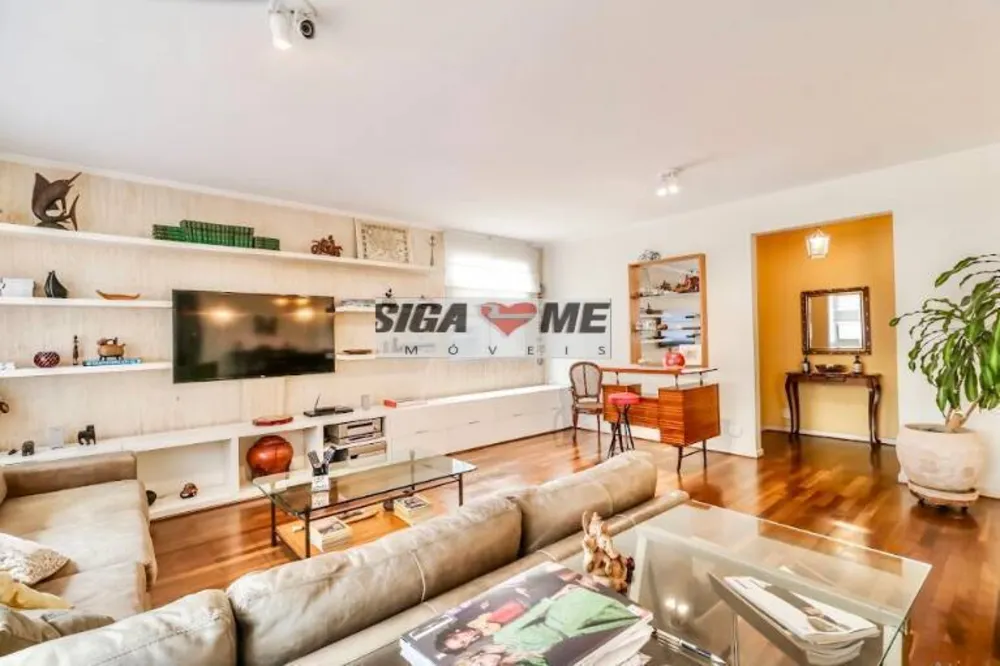 Apartamento, 3 quartos, 168 m² - Foto 1