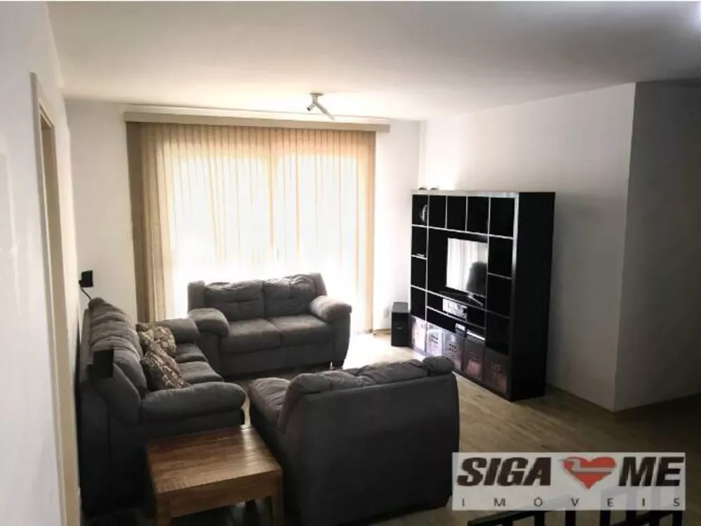 Apartamento à venda com 4 quartos, 170m² - Foto 1