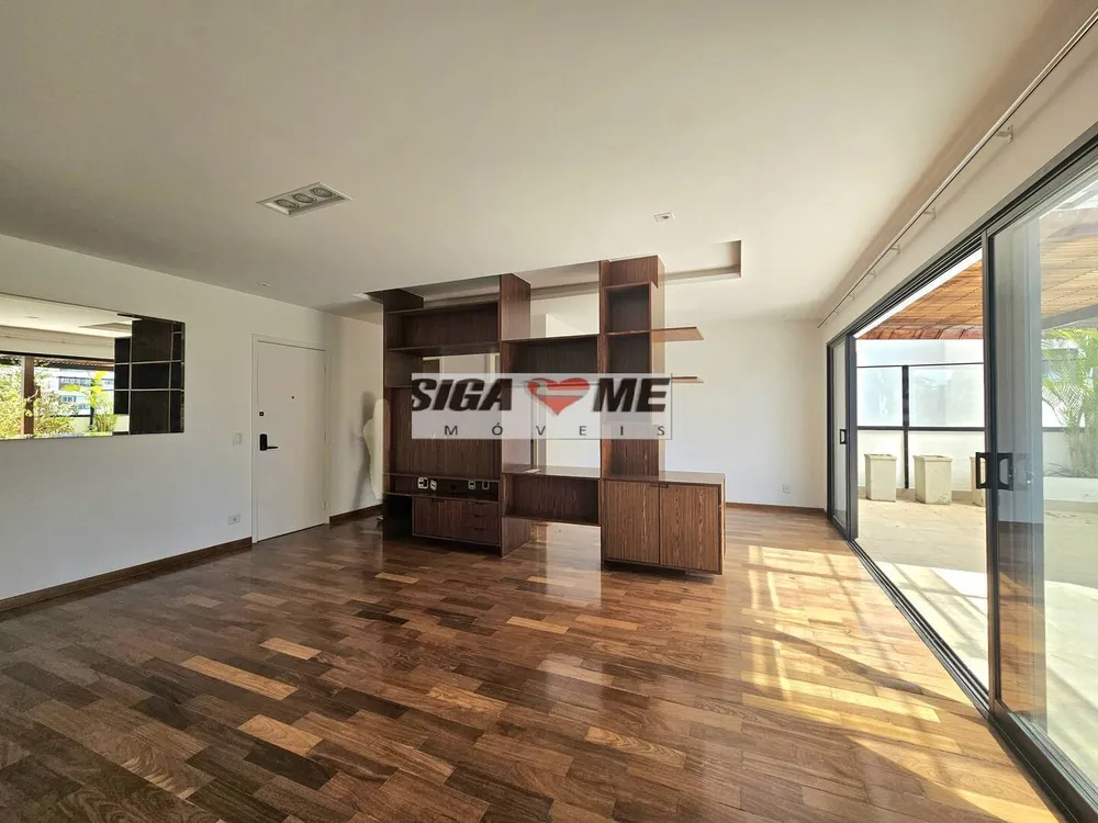 Apartamento, 3 quartos, 136 m² - Foto 1