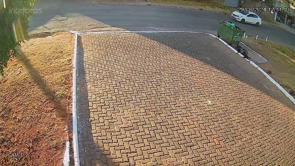 Terreno, 300 m² - Foto 2