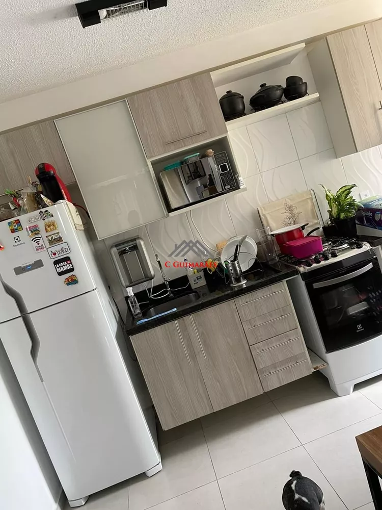 Apartamento à venda com 2 quartos, 45m² - Foto 3