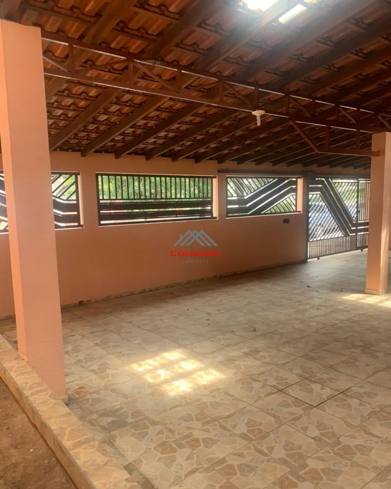 Casa, 3 quartos, 239 m² - Foto 2