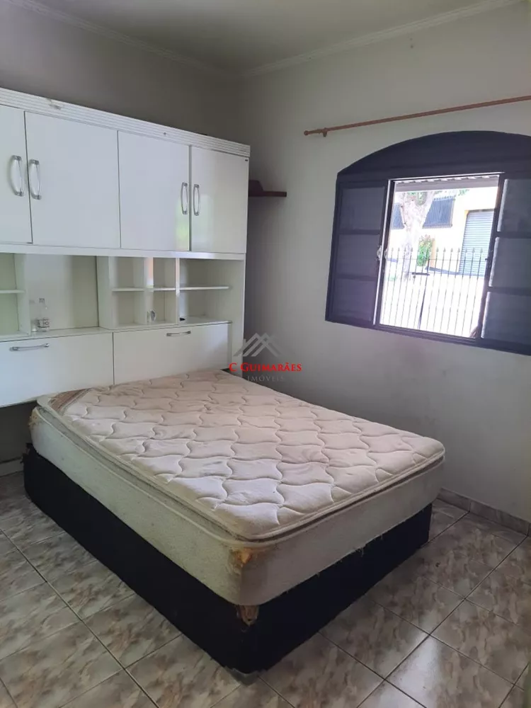 Casa, 5 quartos, 234 m² - Foto 1