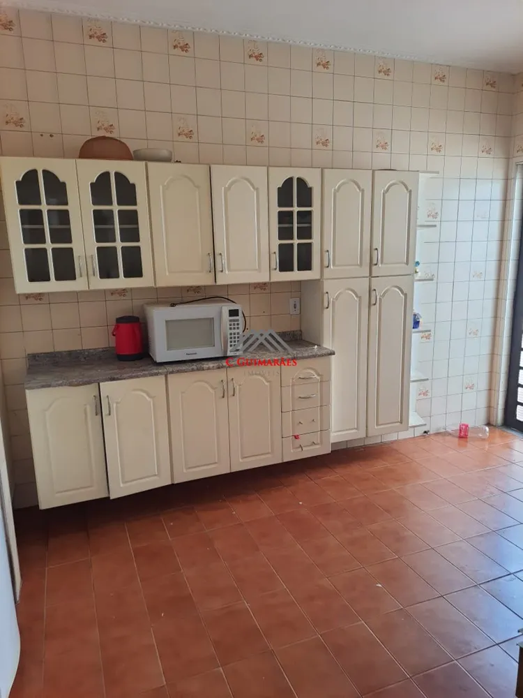 Casa, 5 quartos, 234 m² - Foto 4