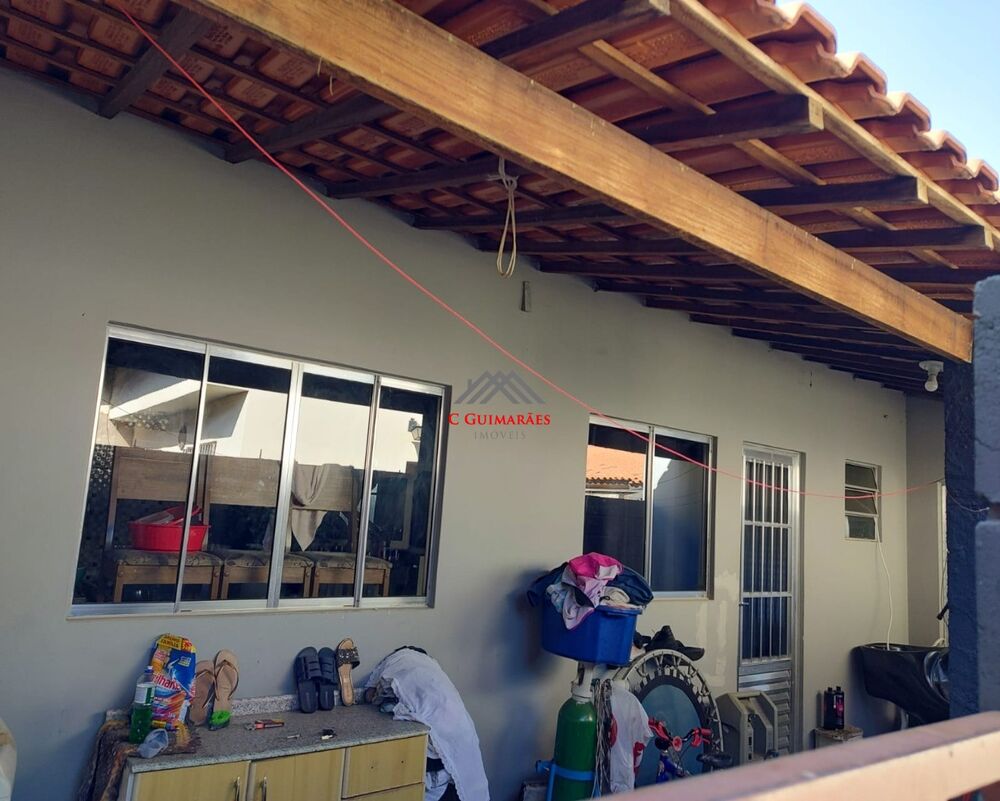 Casa à venda com 3 quartos - Foto 2
