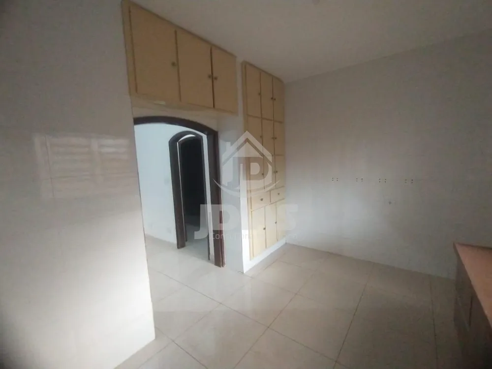 Casa, 4 quartos, 250 m² - Foto 6