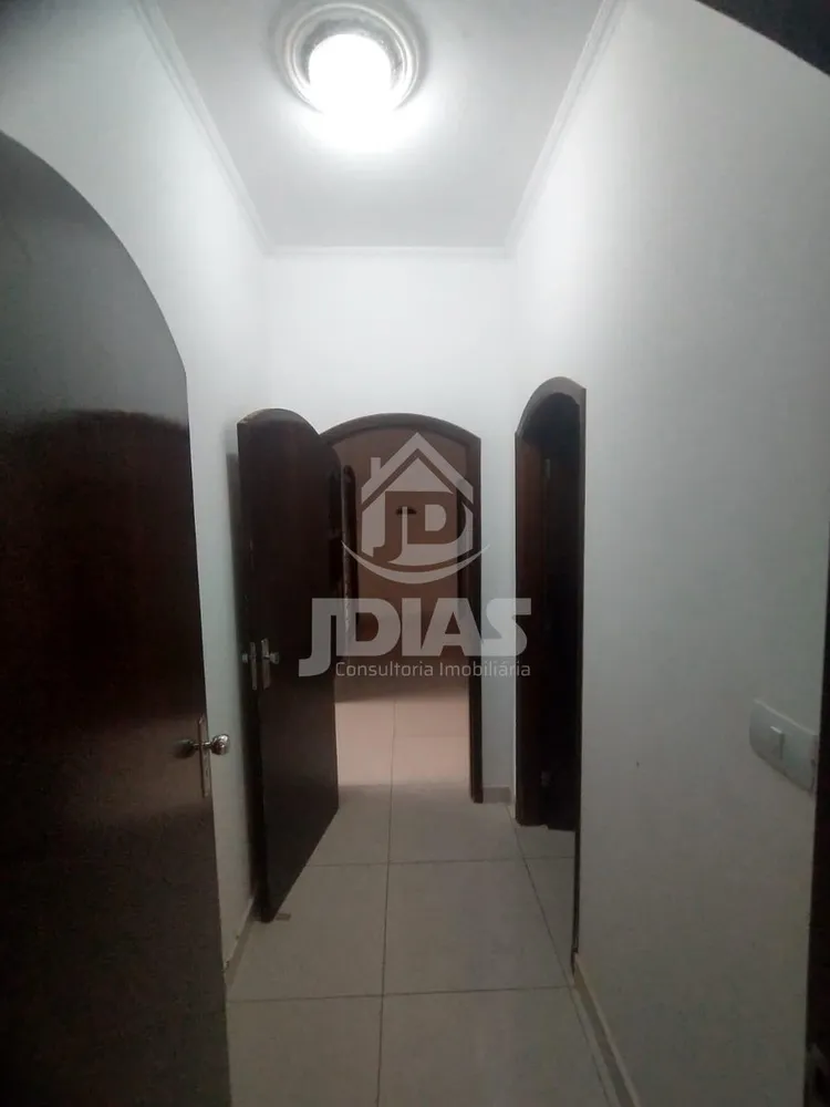 Casa, 4 quartos, 250 m² - Foto 12