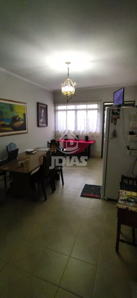 Casa, 4 quartos, 250 m² - Foto 13