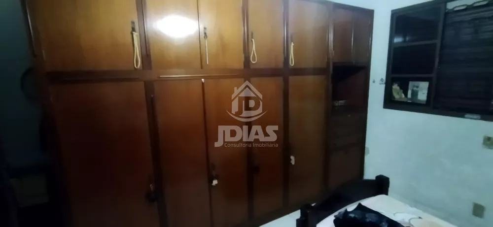 Casa, 4 quartos, 250 m² - Foto 17