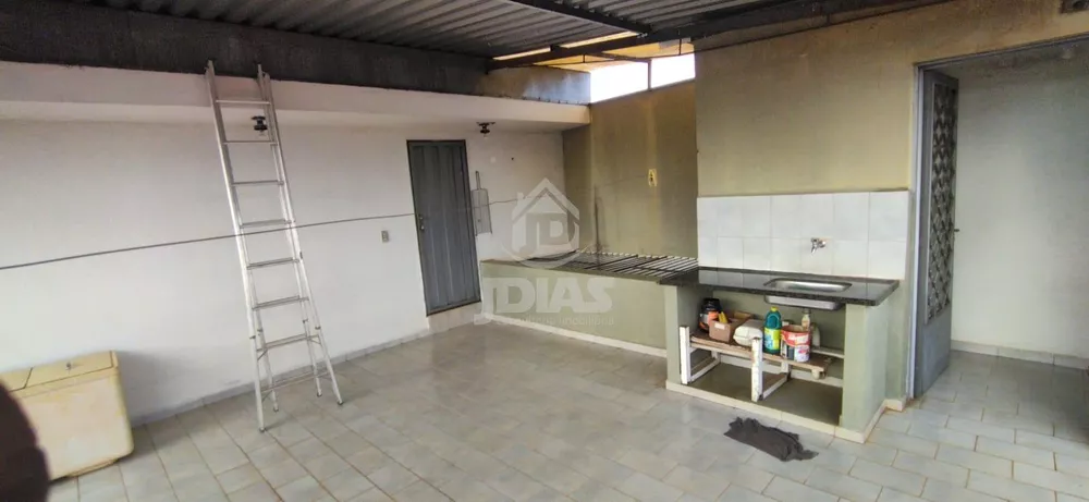 Casa, 4 quartos, 250 m² - Foto 24