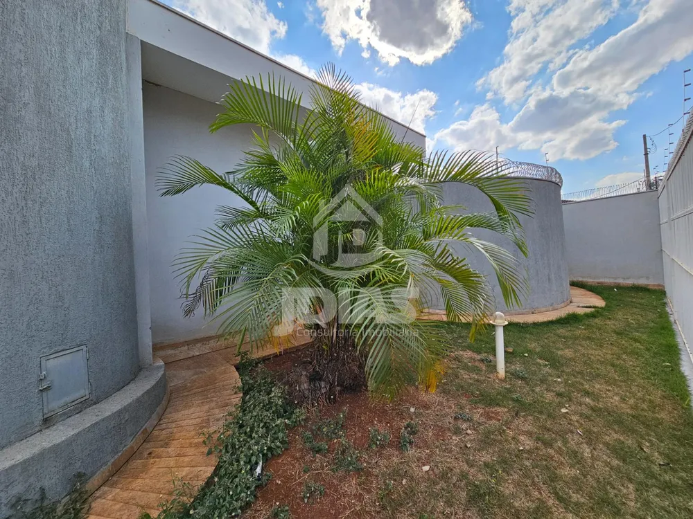 Casa, 3 quartos, 315 m² - Foto 19
