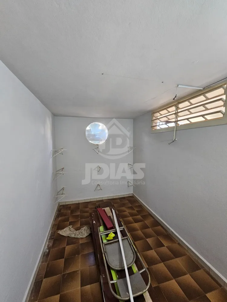 Casa, 4 quartos, 386 m² - Foto 28