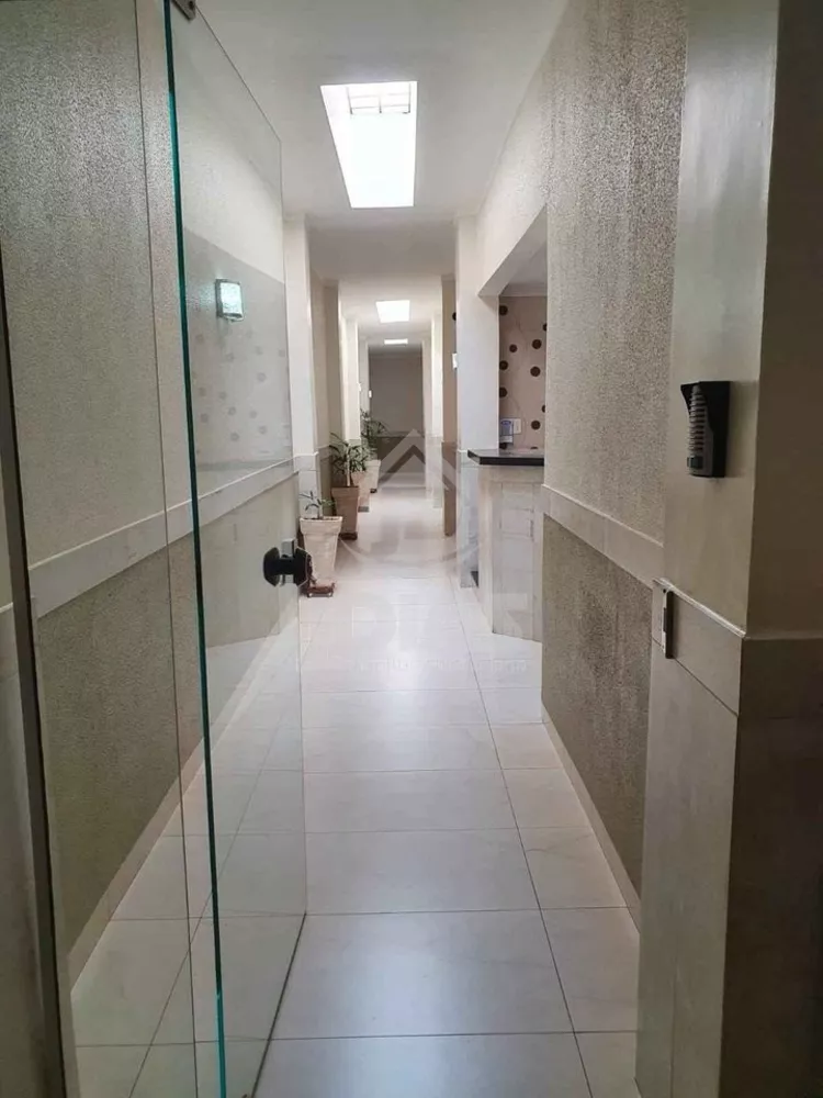 Sala-Conjunto, 220 m² - Foto 1