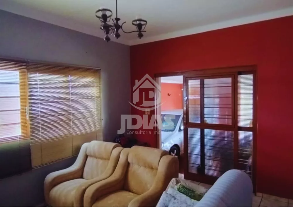 Casa à venda com 3 quartos, 164m² - Foto 2