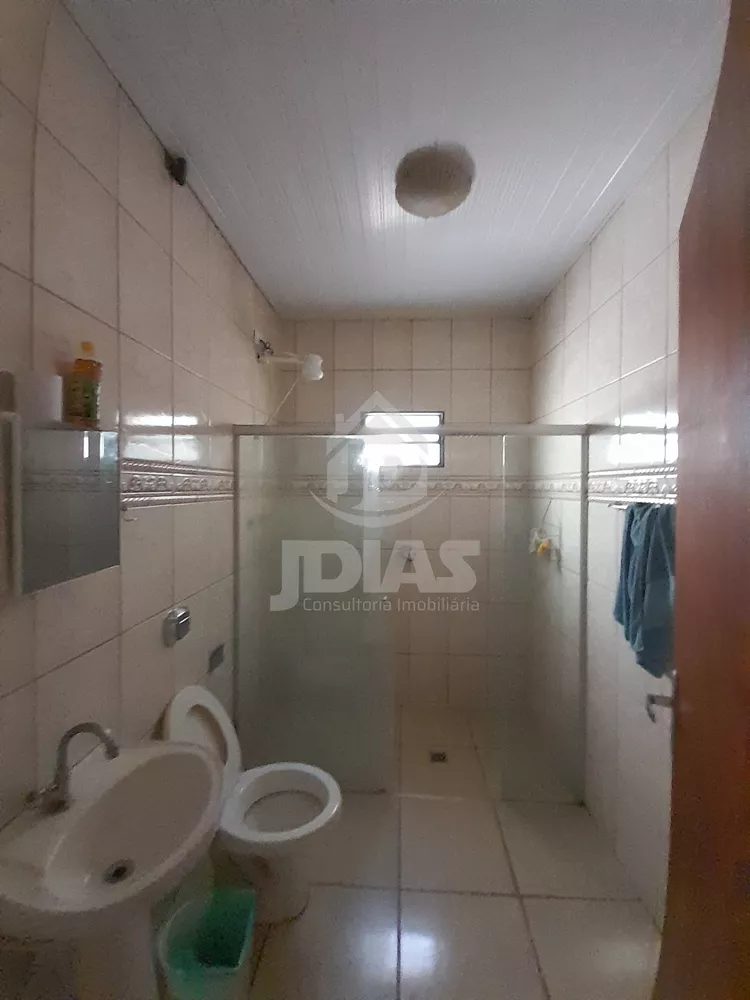 Casa à venda com 2 quartos, 150m² - Foto 11