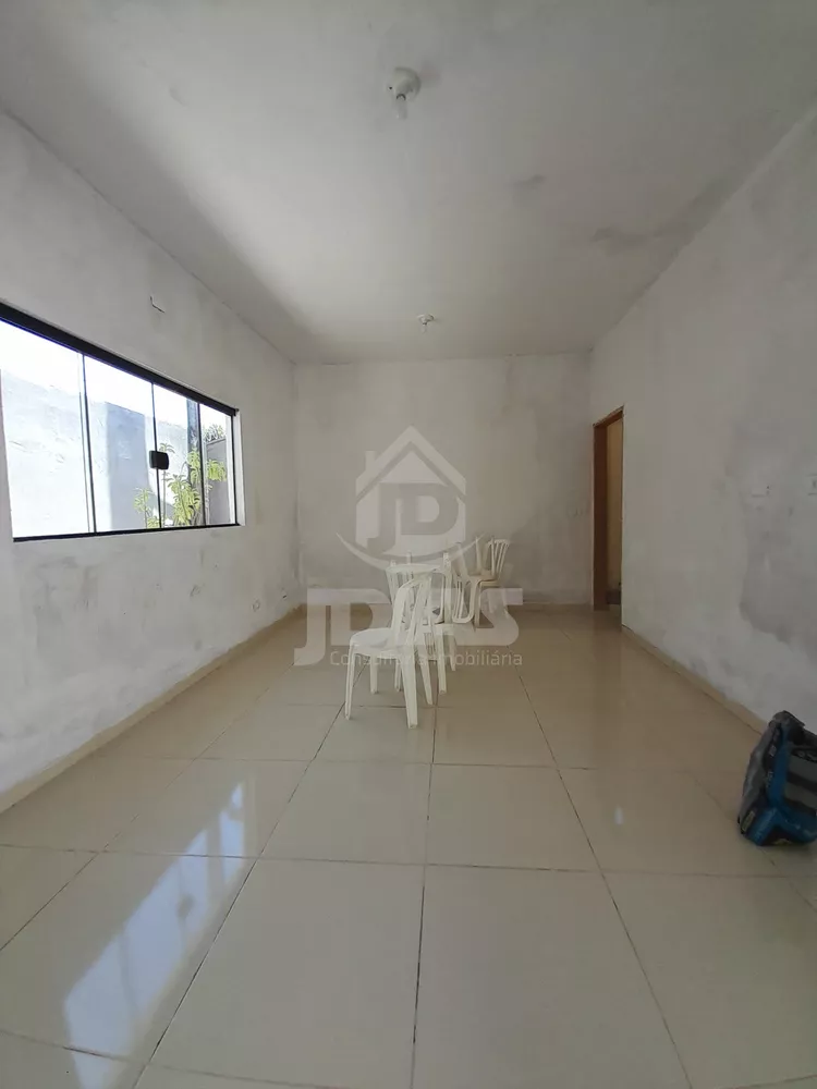 Casa à venda com 2 quartos, 150m² - Foto 4